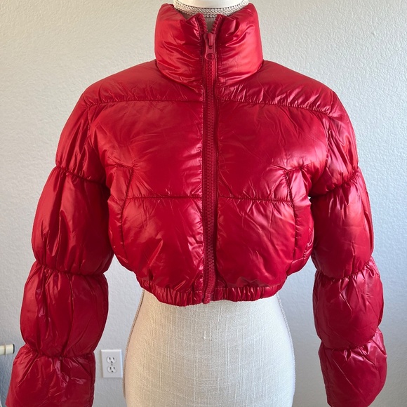 H&M Red Puffer Coat Crop New with Tags - Picture 3 of 9